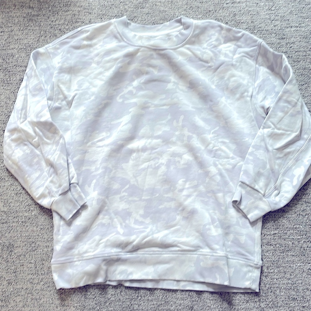 Lululemon perfectly oversized crew